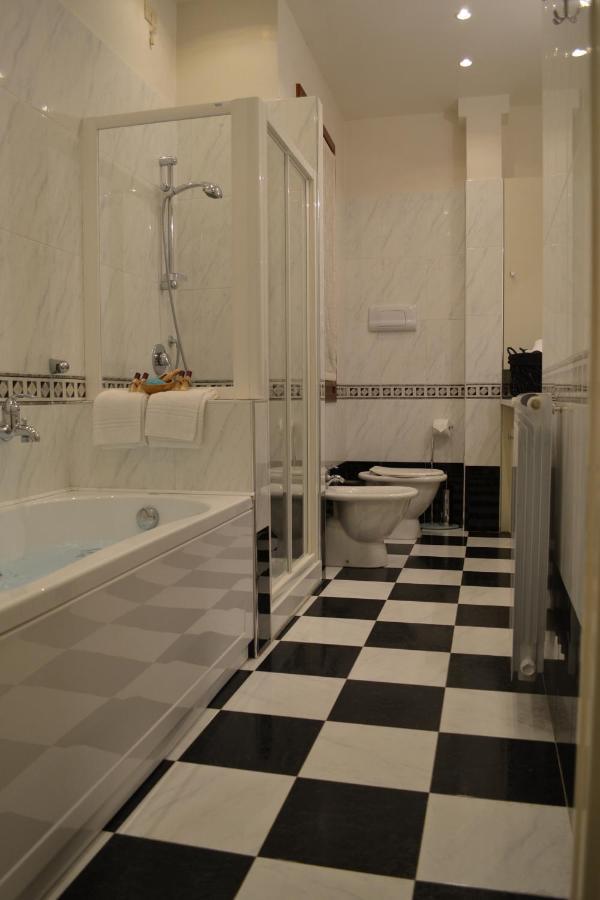 Domus Dea Apartment Venice Exterior photo